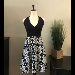 Diane von Furstenberg Amelia Halter wrap dress